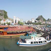 Đi xe khách khám phá khu du lịch và đặc khu kinh tế Vân Đồn